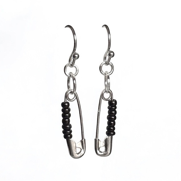 5 For $25💫Small Silver Safety Pin Punk Dangles  Earrings - Picture 3 of 5